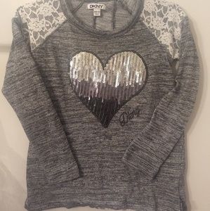 Girks DKNY long dleeve top size M(8-10)